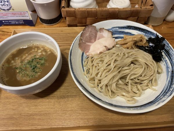 「限定鶏白湯と煮干しつけ麺」@中華蕎麦 はざまの写真