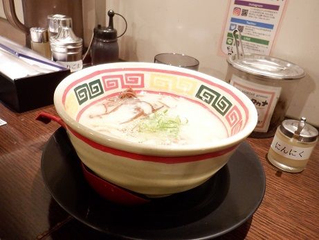 「東京とんこつ　じゃんがら」@東京じゃんがら ecute上野店の写真