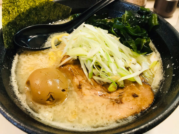 「塩らーめん 600円」@らーめん 司の写真