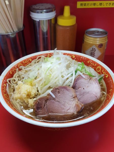 「大ラーメン　カタカタ　烏龍茶」@ラーメン二郎 上野毛店の写真