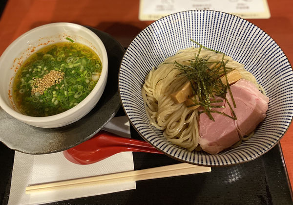 「【限定】鯛塩ねぎつけ麺　９２０円」@鯛塩そば 灯花 ラゾーナ川崎プラザ店の写真