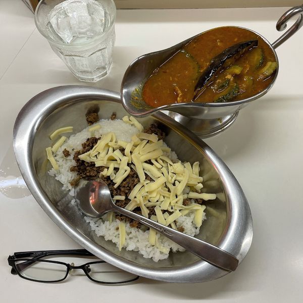 「梅干し入りゴーヤースープカレー」@かれーの店 うどんの写真