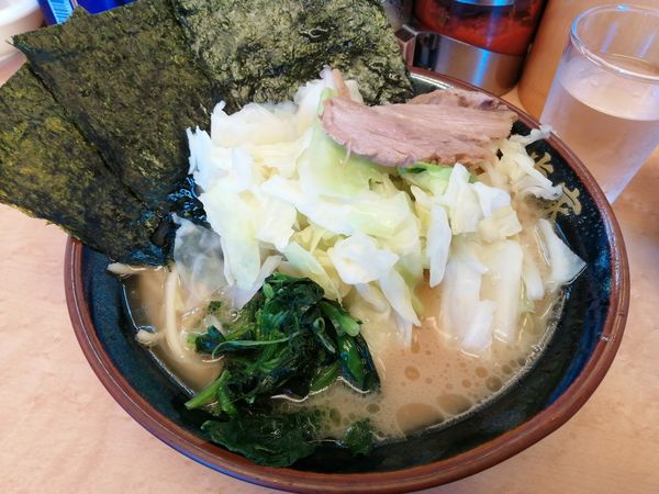 「キャベツラーメン並硬め¥800」@光家の写真