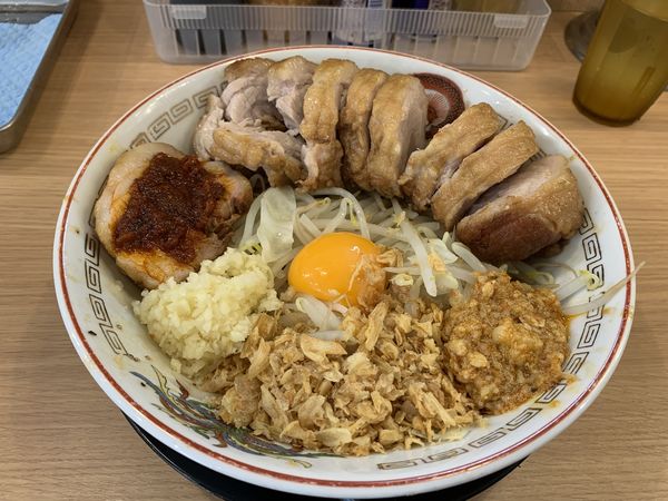 「汁なしミニぶたダブル」@豚山 神保町店の写真