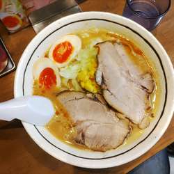 みそらーめん+煮玉子+ﾁｬｰｼｭｰ1枚増し ﾒﾝﾏ抜き