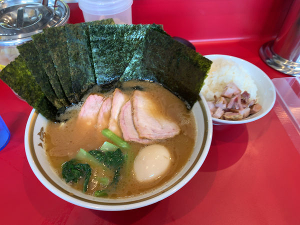 「特増しラーメン」@ラーメン濱野家の写真