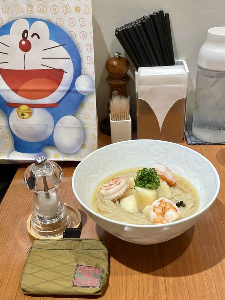 「桃の冷やしらぁ麺」@支那そばや 東京ラーメンストリート店の写真