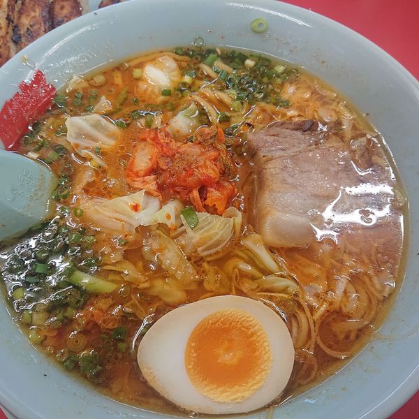 「旨辛スタミナ餃子セット1190円、半ライス130円他」@ラーメン山岡家 沼津柿田川店の写真