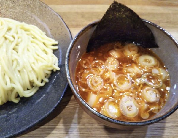 「辛味つけ麺　中盛り」@つけ麺屋 やすべえ 池袋店の写真