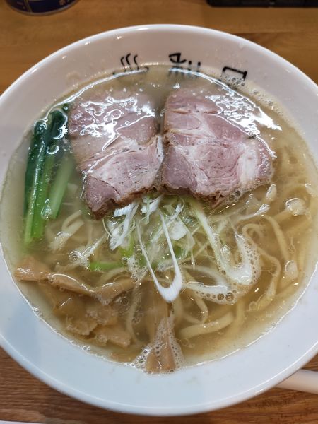 「塩らーめん」@自家製麺 和屋の写真