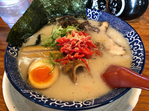 「博多とんこつ全部のせ790円+替玉120円」@博多ラーメン鶴亀堂 鶴ヶ島店の写真