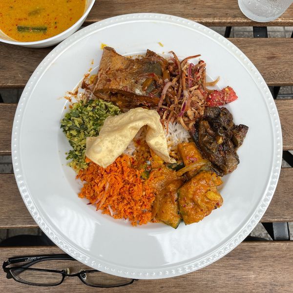 「Sri Lanka Curry Plate（Small）」@KING LION スリランカレストラン＆バーの写真