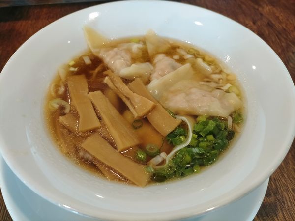 「ワンタン麺980円」@麺匠 きくちの写真