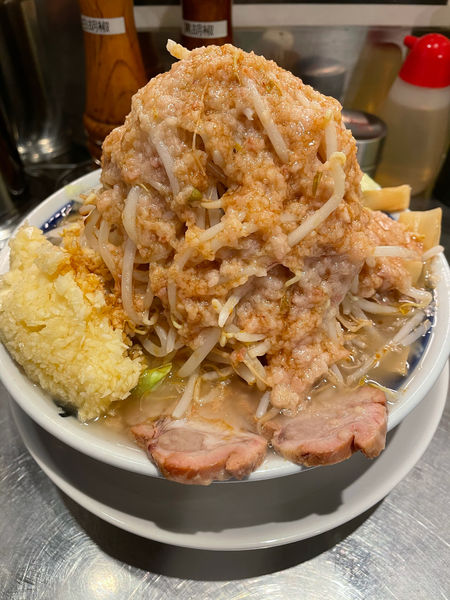 「ラーメン並、野菜マシマシ、ニンニクマシ、アブラマシマシ、メンマ」@らーめん大 竹ノ塚店の写真