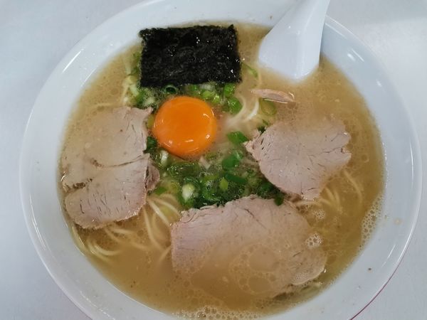 「玉子入ラーメン」@駅前ラーメン ビッグワンの写真
