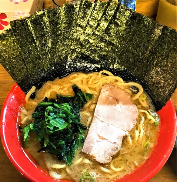 「ラーメン全部普通＋のり＋ライス(食べ放題)」@吉祥寺 武蔵家の写真