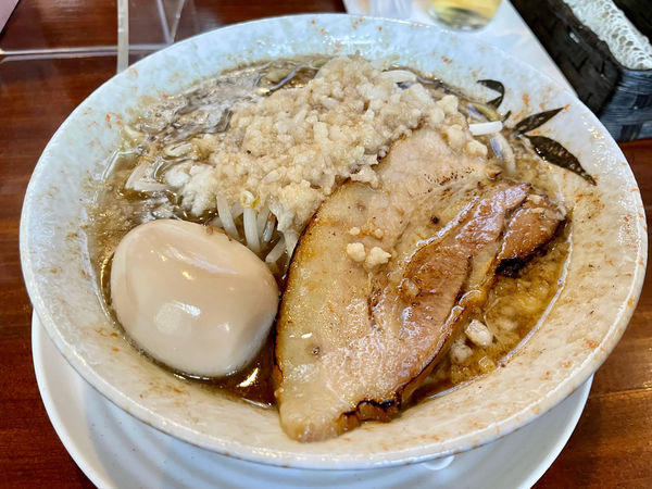 「かつおラーメン味玉入り」@ラーメン坐 裕冬の写真