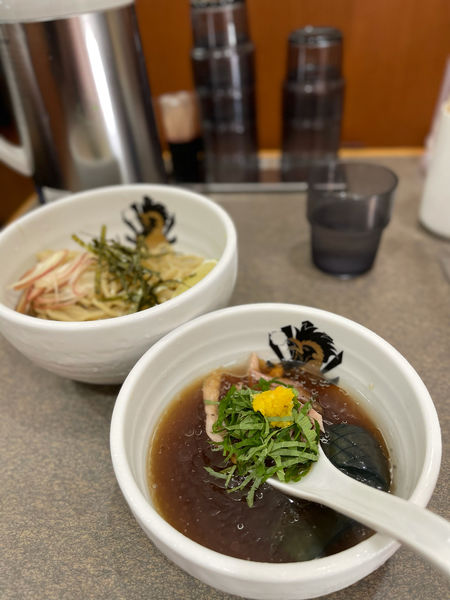 「冷やし鴨つけそば」@満鶏軒 本郷三丁目店の写真