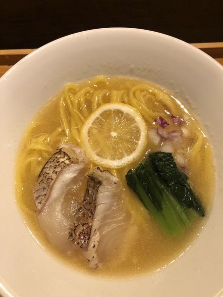 「真鯛らぁめん950円」@真鯛らぁめん まちかどの写真