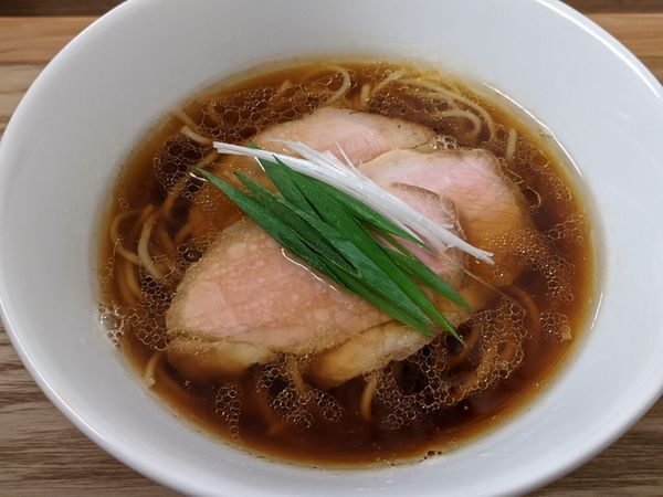 「無限コラボ麺醤油」@中華そば 紆折の写真