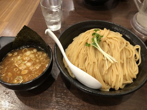 「つけ麺（特大550g）」@まる文の写真