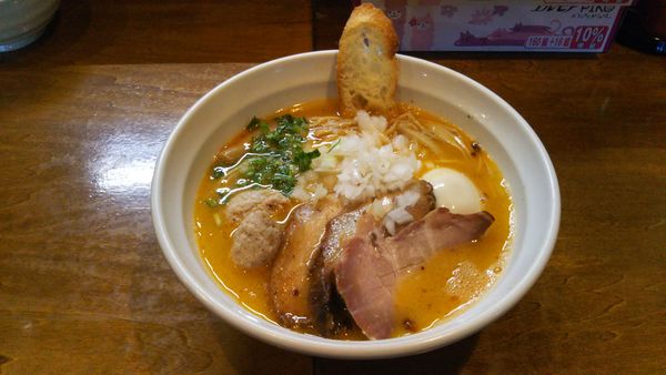 「鶏そば塩、特製トッピング」@はりけんラーメンの写真