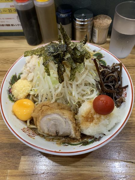 「冷やしまぜそば（並）」@デカ盛り戦隊 豚レンジャーの写真