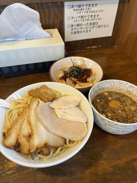 「濃厚つけ麺大盛り（煮卵＆バラチャーシュー）」@濃厚つけ麺 茜堂の写真