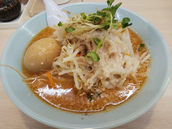 「みそラーメン　＋煮たまご：サービス券　＋こってり」@くるまやラーメン 松本渚店の写真
