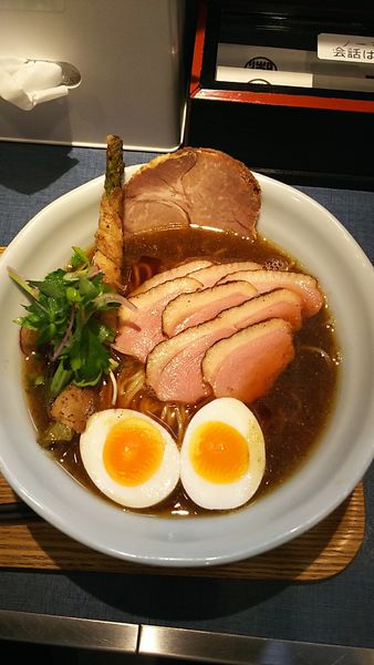 「極(きわみ) にほんいち醤油」@麺巧 潮の写真