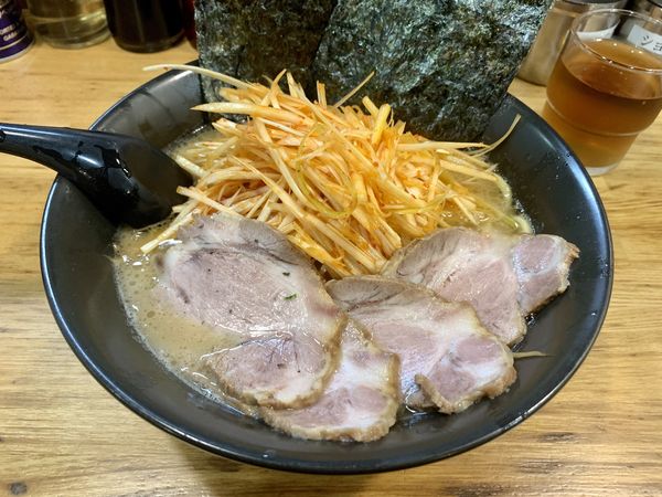 「旨辛ネギチャーシューメン980円」@麺選 吟風 赤羽店の写真