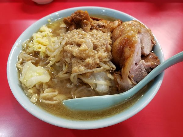 「らーめん半分、肉1枚（ショウガ+アブラ）」@ラーメン すくえ屋の写真