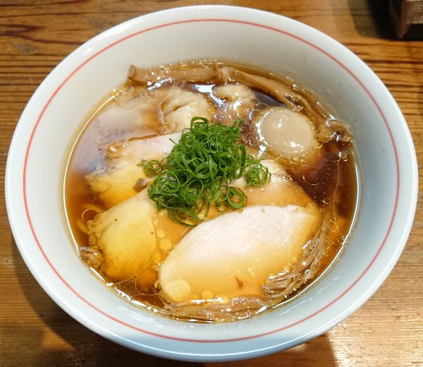 「特製醤油ラーメン」@ラーメン屋 トイ・ボックスの写真