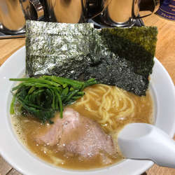 ラーメン味玉、硬め濃いめ