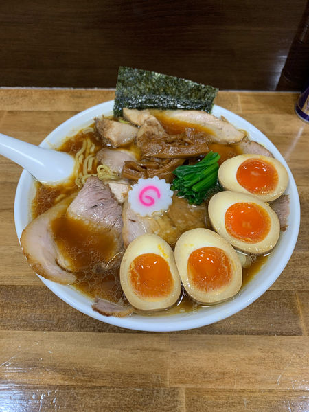 「醤油チャーシュー麺　大盛り」@オランダ軒の写真