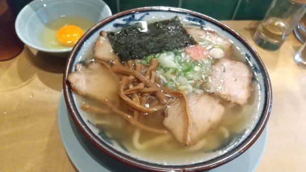 「中華そば850円、生卵50円」@はるちゃんラーメンの写真
