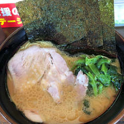 ラーメン並、硬め濃いめ