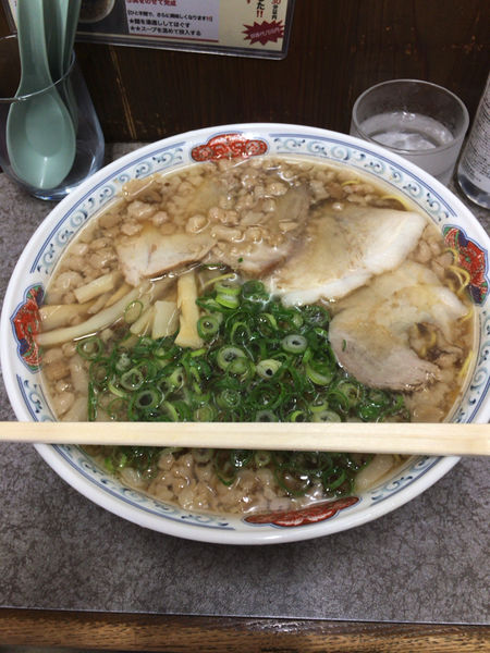 「中華そば特盛背脂多め」@つたふじ 福山支店の写真