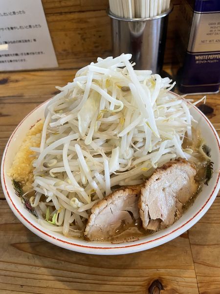 「小ラーメン」@ラーメン神豚 関東学院前店の写真