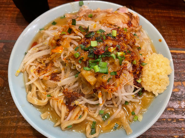 「すごい味噌ラーメン　900円」@立川マシマシの写真
