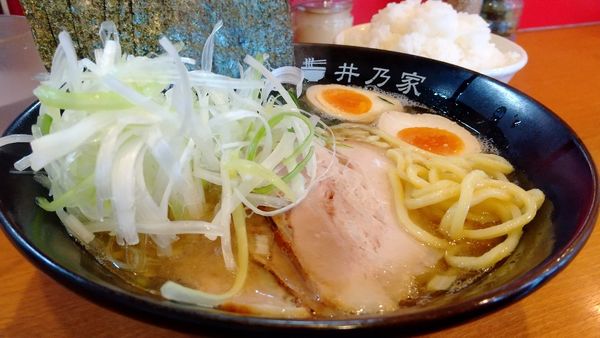 「#井乃家ラーメン #全部のせ #並 #950円 #ライス #大盛」@井乃家の写真
