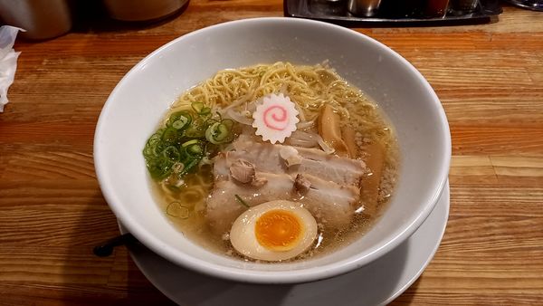 「塩ラーメン」@タンタン麺 萬福食堂の写真