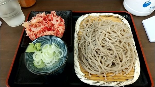 「もりそば（390円）大盛（150円）紅生姜天（130円）」@そば切り うちばの写真