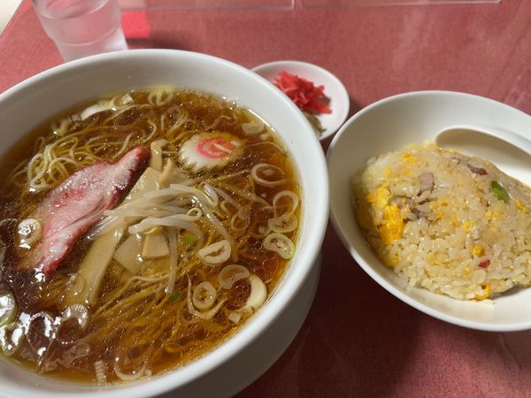 「ラーメン定食」@岩手屋の写真