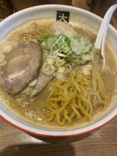「みそちゃーしゅー麺大盛+煮卵」@大島の写真