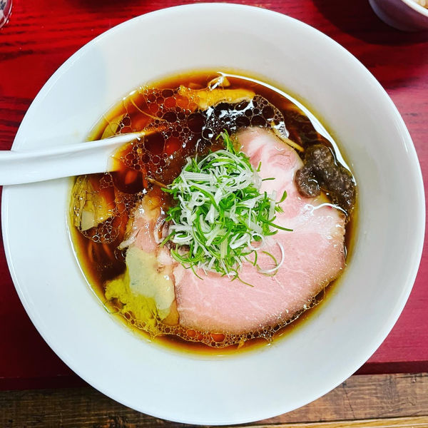 「味玉焼豚醤油蕎麦」@神保町黒須の写真