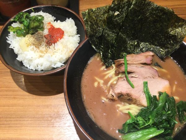 「ラーメン+ライス(¥750+50)」@横浜家系らーめん 輝道家の写真