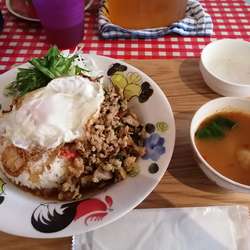 ガパオライス　　980円