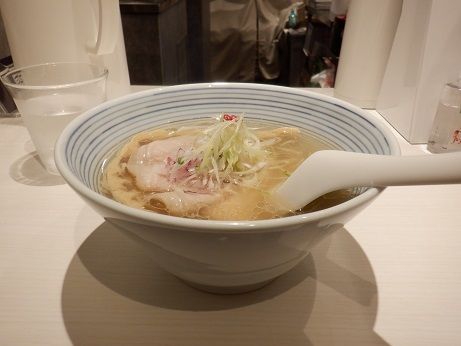 「鴨×鶏　ハーフらーめん（淡麗塩）」@淡麗拉麺 己巳の写真
