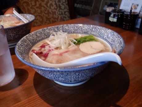 「貝出汁中華そば　塩〈鶏×貝〉」@貝出汁中華そば 虎武の写真